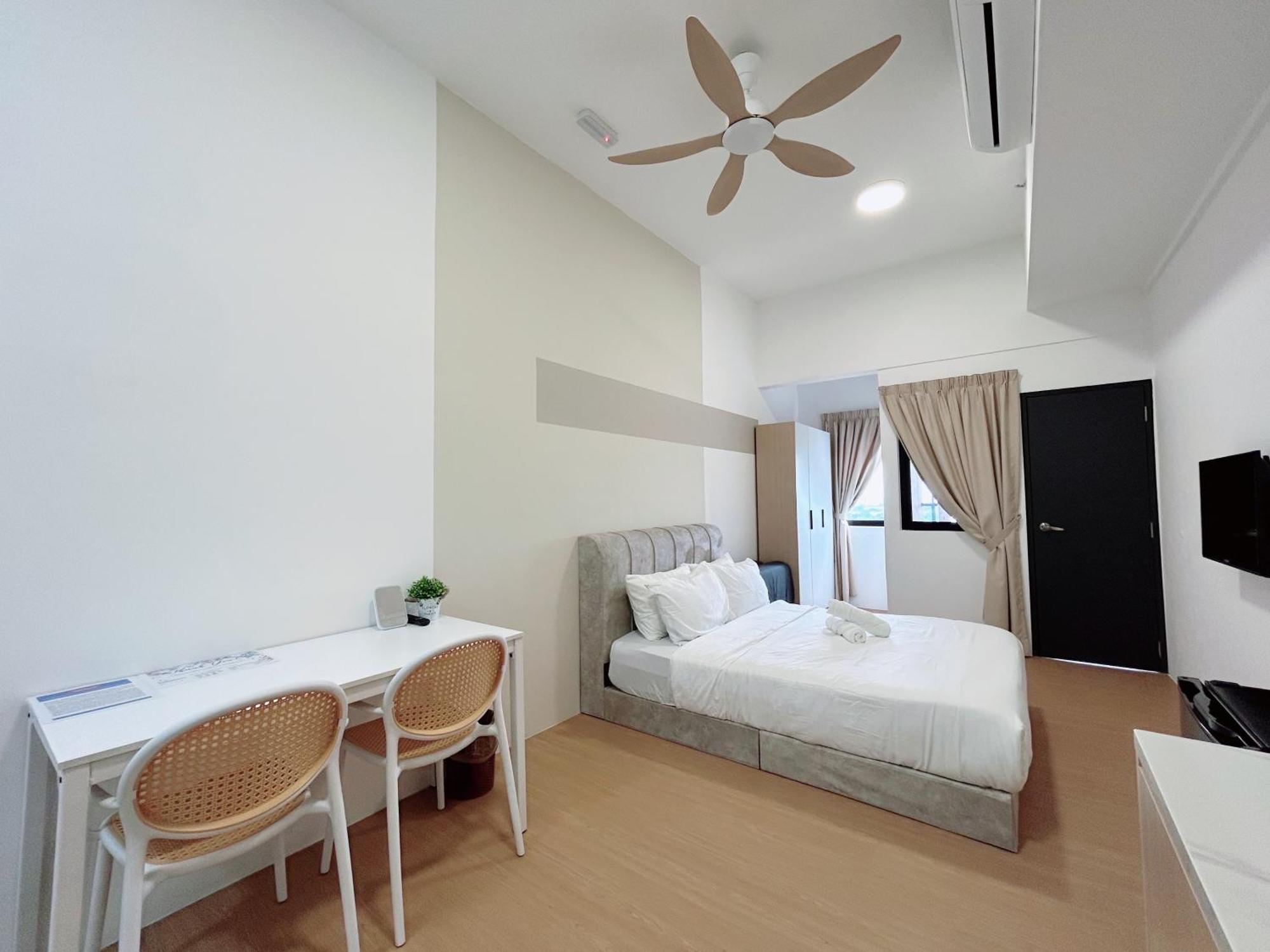Edusentral By Manhattan Group Apartment
