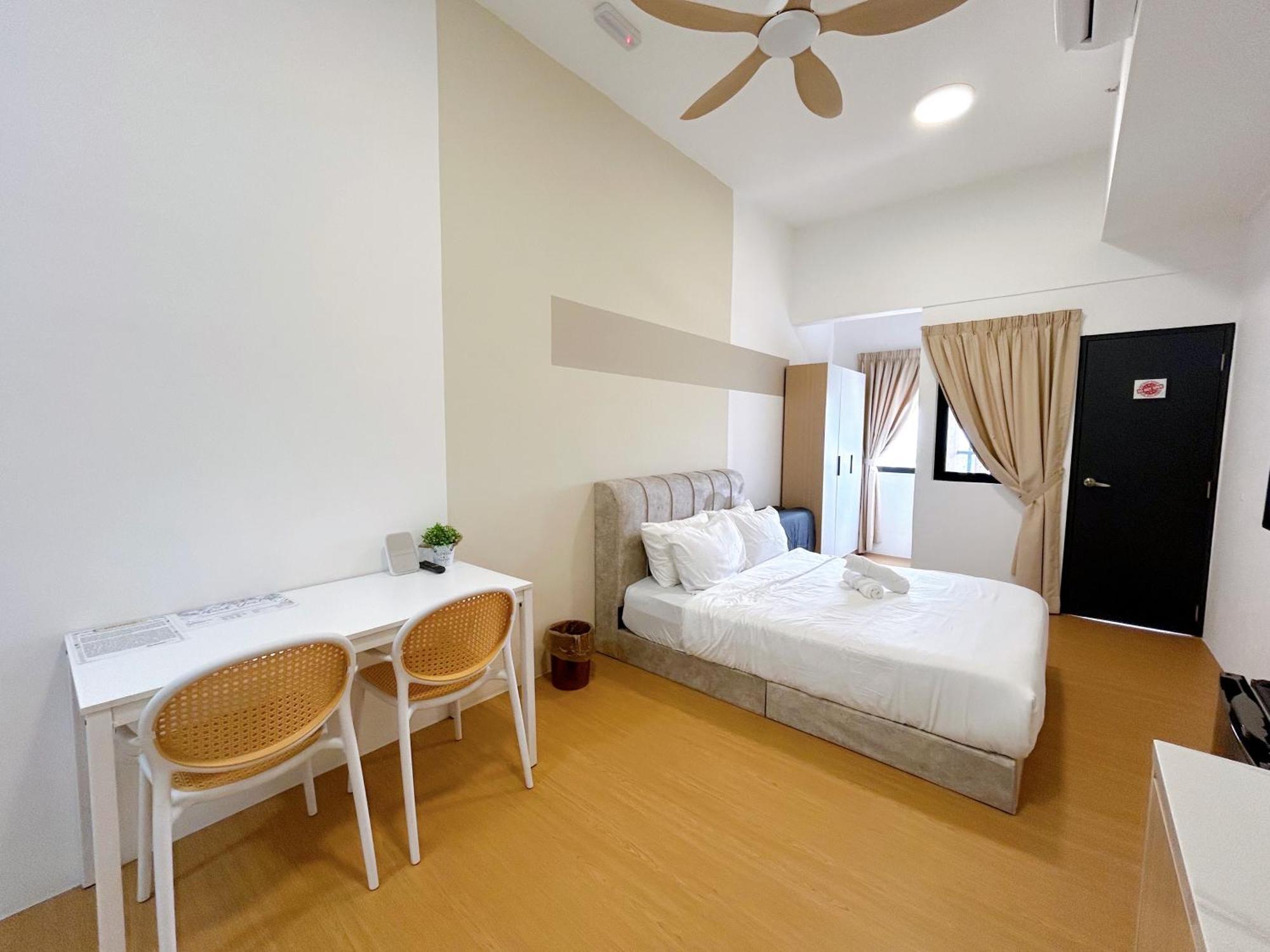 Apartment Edusentral By Manhattan Group *