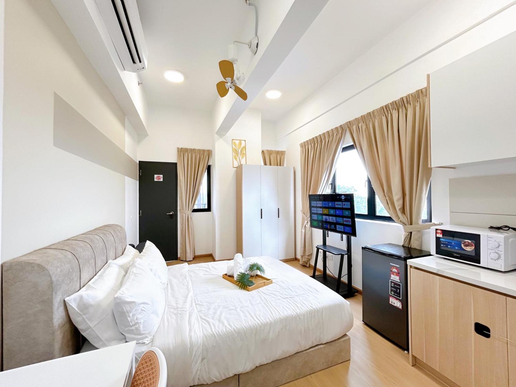 Edusentral By Manhattan Group Apartment *
